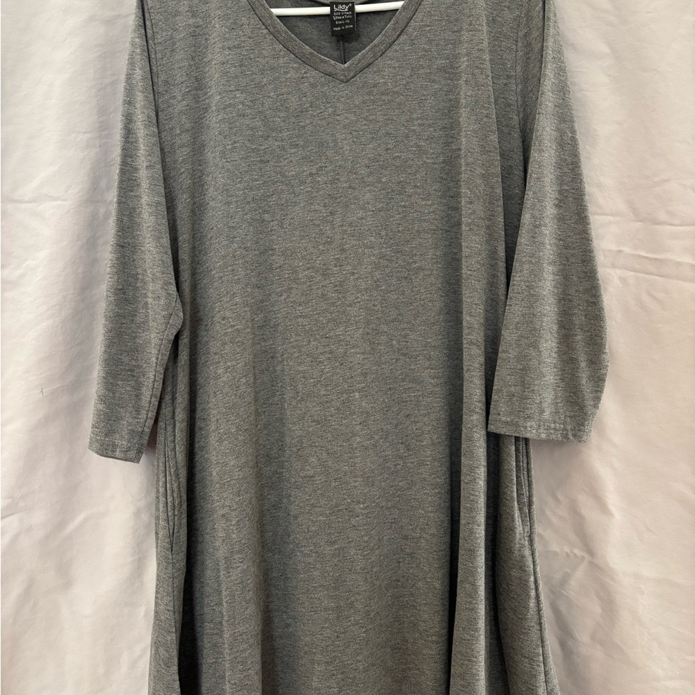 Gray V-Neck Tunic Top